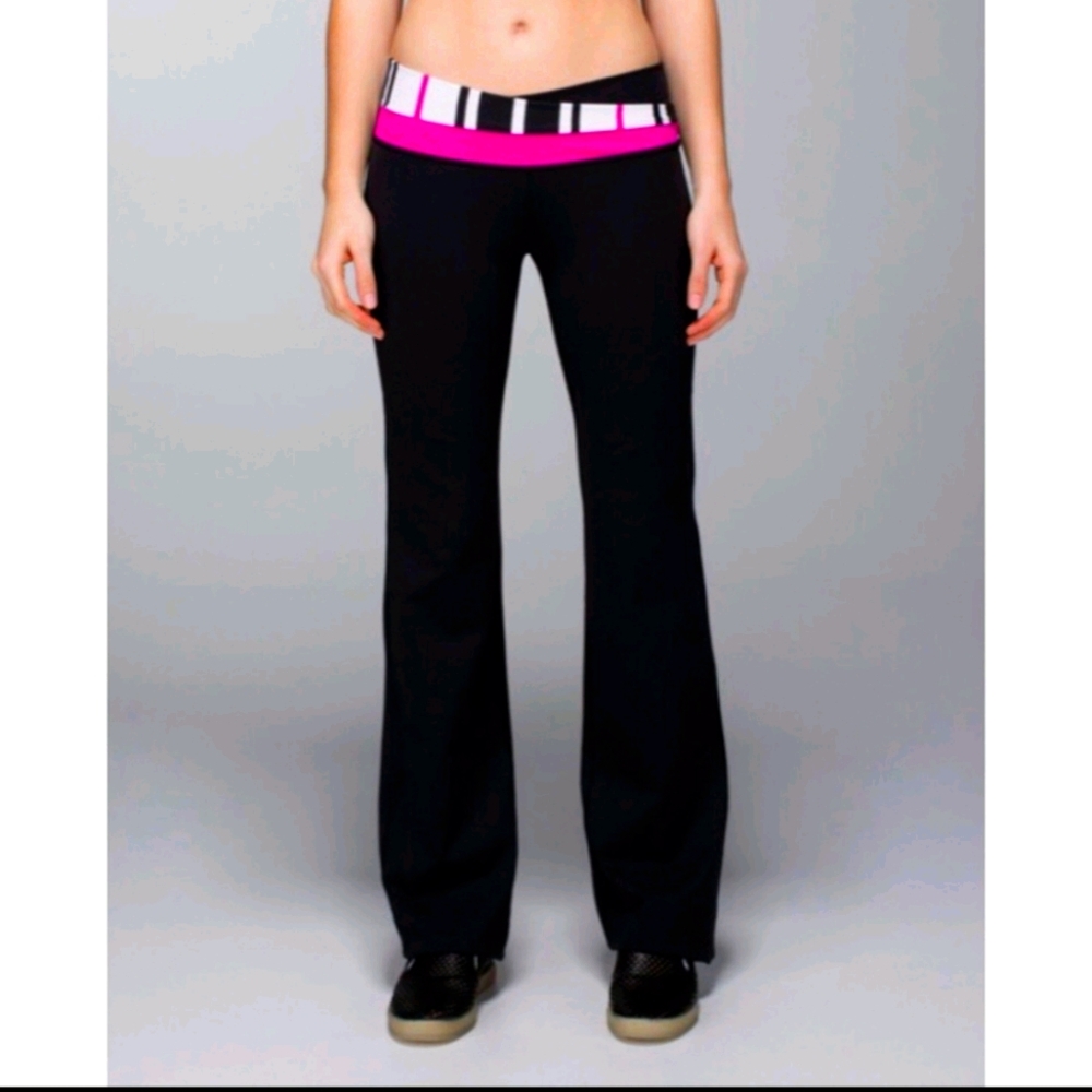 Lululemon astro pants Black/pink 10 Reg